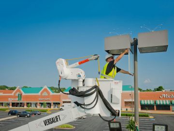 3 Advantages of LED Landscape Lighting 